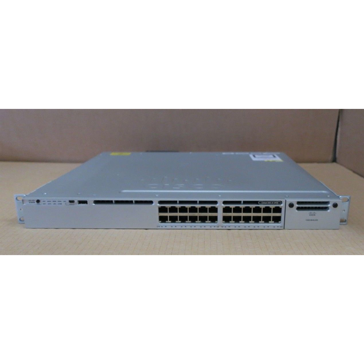 سوئیچ شبکه 48 پورت UPoE سیسکو مدل C3850-48F-S-3